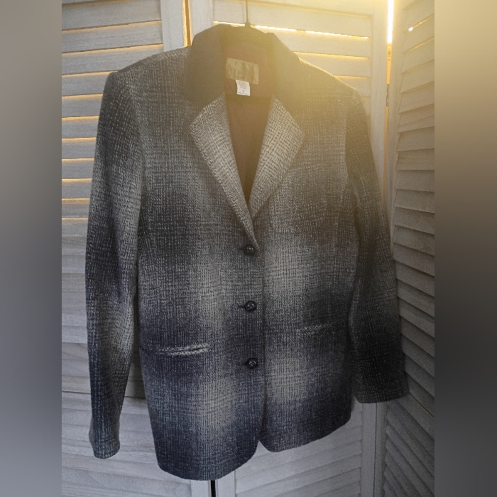 Mens Size Small JL Colebrook 30% Wool Blazer Jacket -Flawless Shape